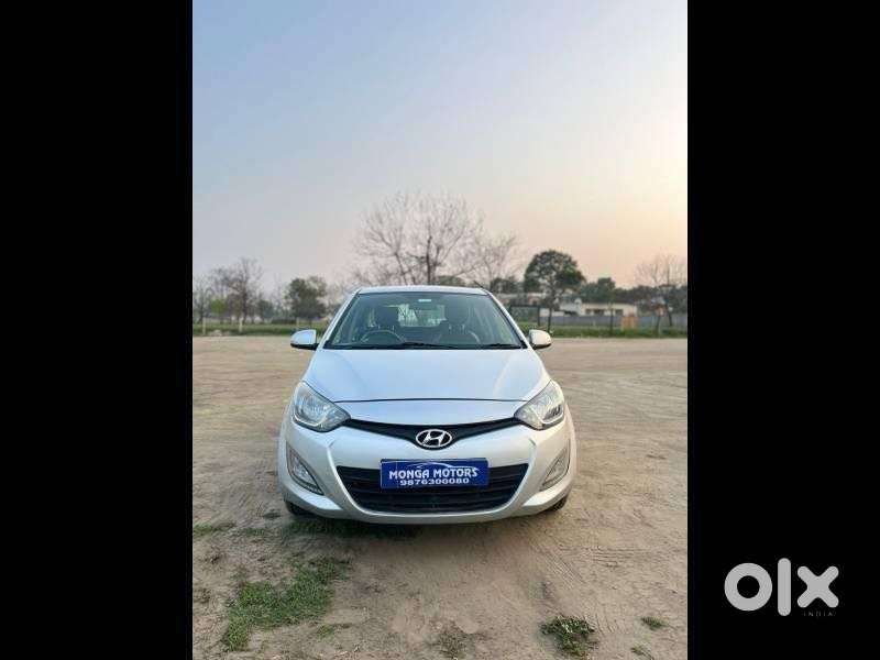 Hyundai I20 2012-2014 Magna Optional 1.2, 2014, Petrol