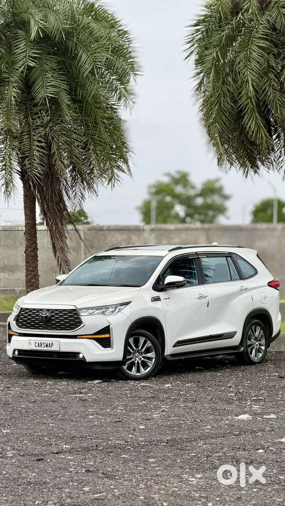 Toyota Innova Hycross 2.0 Zx (o) Hybrid 7 Str, 2024, Electric
