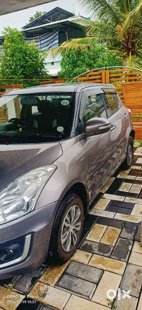 Maruti Suzuki Swift 1.2 Vxi 2016