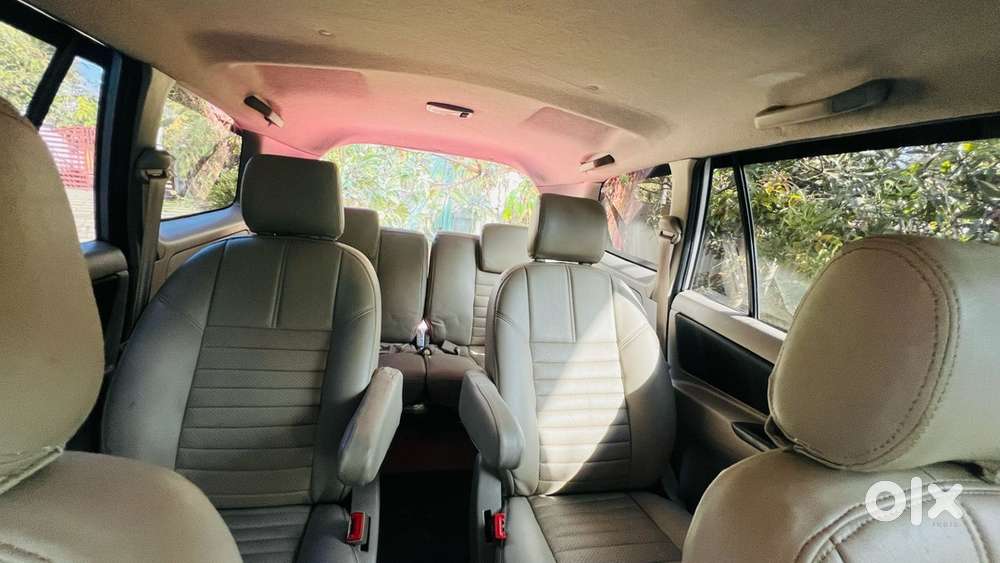 Toyota Innova Diesel 2012
