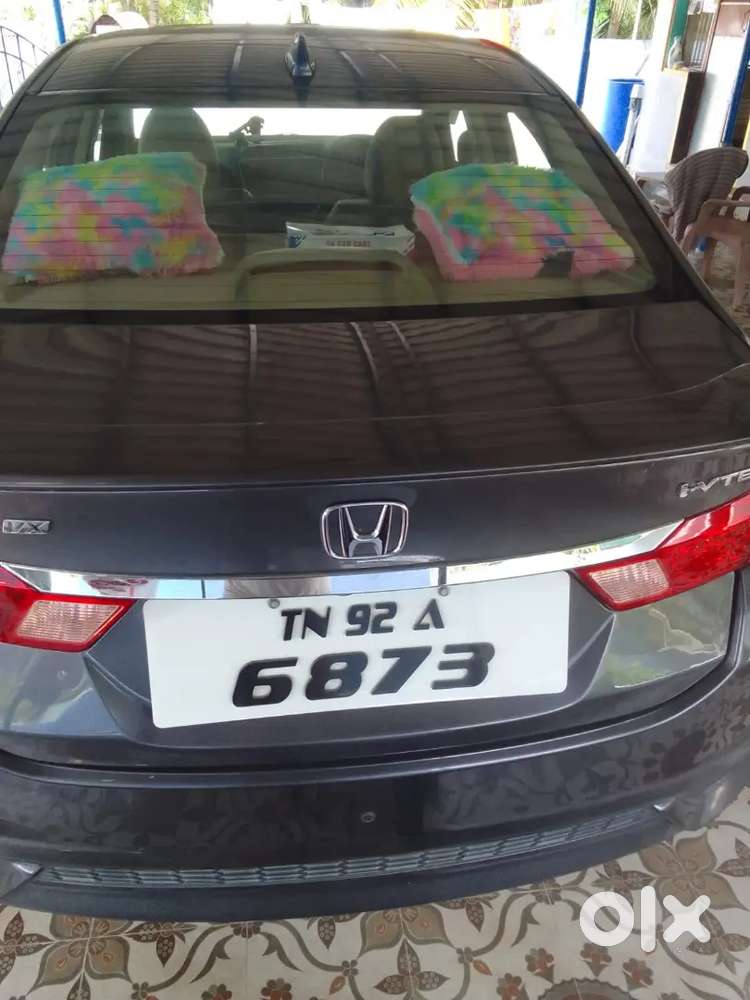 Honda City - Top Variant With Sunroof !!
