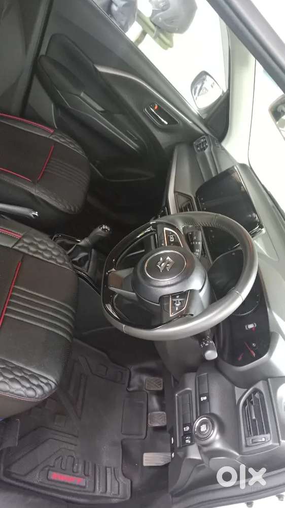 2025 July Month Swfit Zxi Plus Dual Tune Six Air Bag Very Low Odometer
