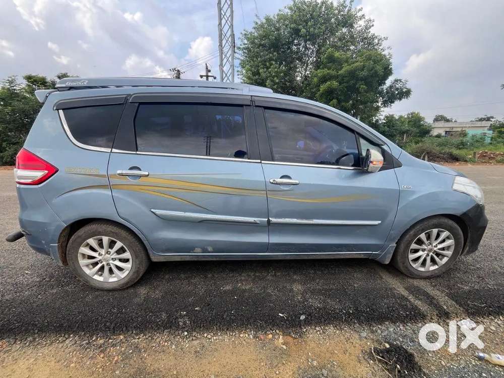 Maruti Suzuki Ertiga 2015 Diesel 180000 Km Driven