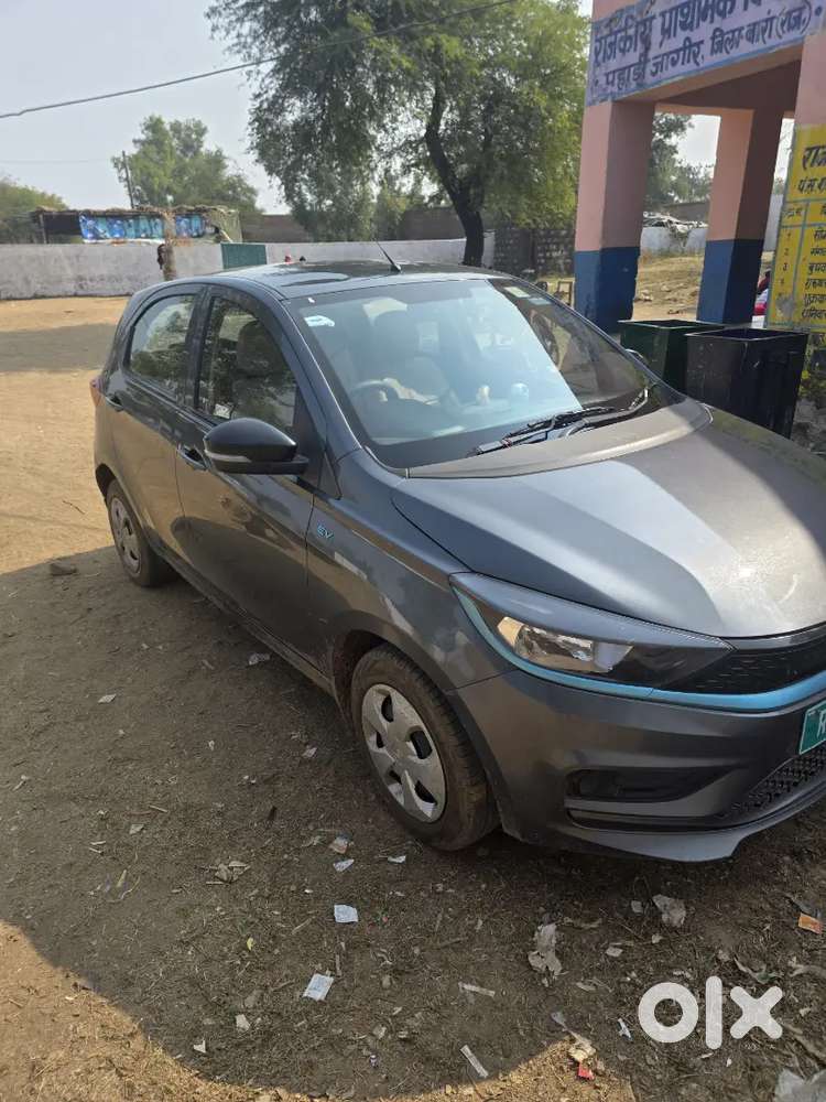 बिल्कुल नई के जैसी,