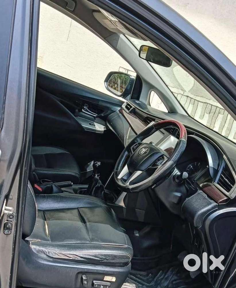 Toyota Innova Crysta 2018 Diesel 175000 Km Driven