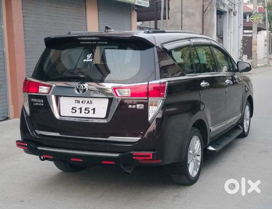 Toyota Innova Crysta 2.8z Automatic, 2016, Diesel