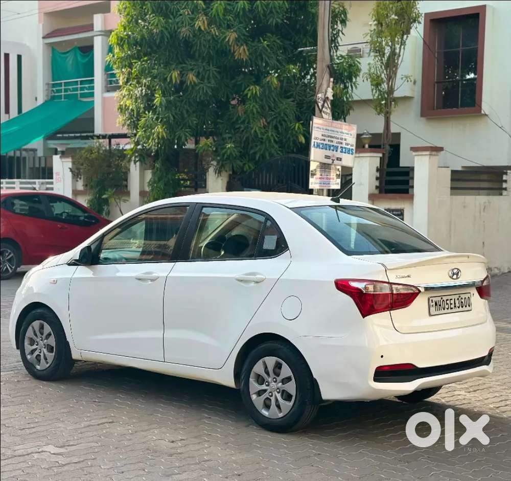 Hyundai Xcent S Automatic 1.2 (o), 2019, Petrol