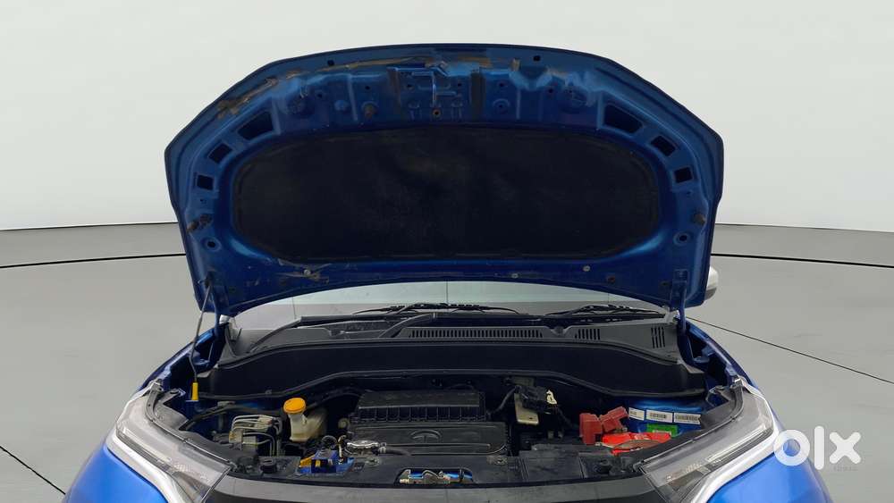 Tata Punch 1.2 Revotron Creative Amt Dual Tone, 2022, Petrol