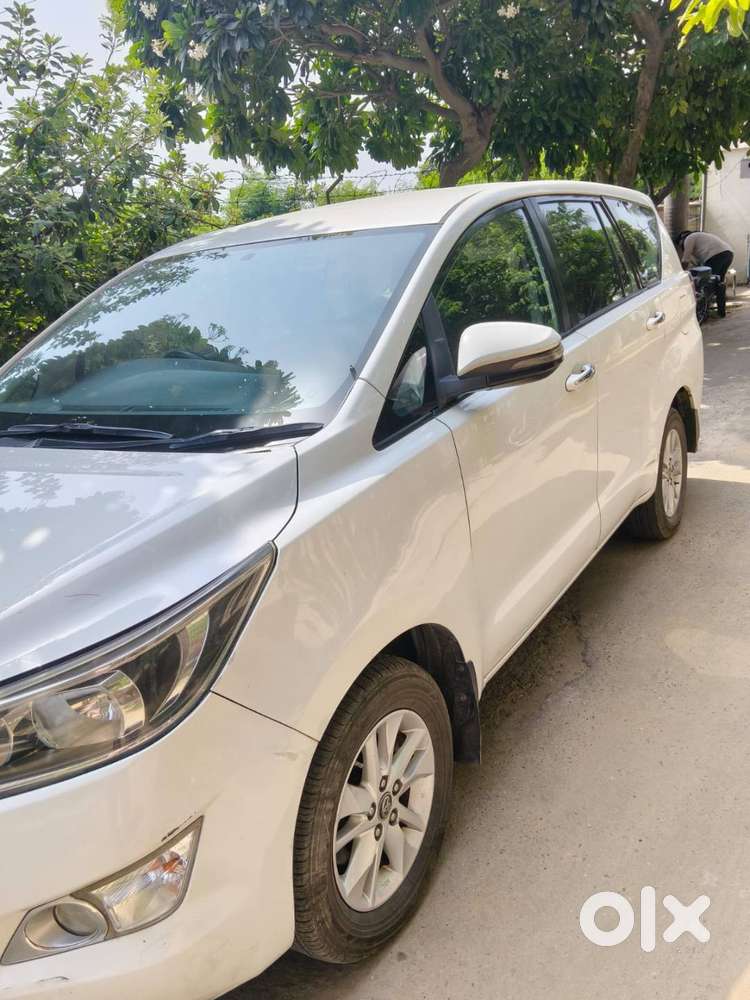 Toyota Innova Crysta 2018 Diesel Well Maintained