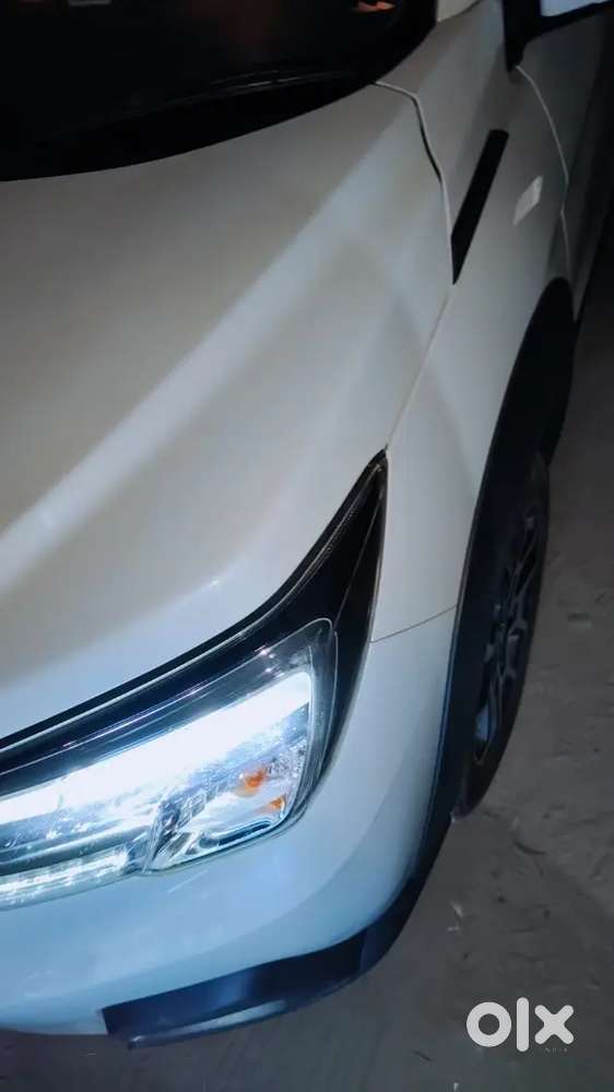 Maruti Suzuki Xl6 2024 Petrol 12556 Km Driven