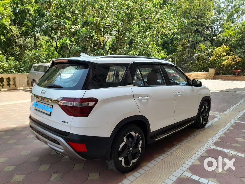 Hyundai Alcazar 2.0 Signature (o) Petrol At 7 Str, 2022, Petrol