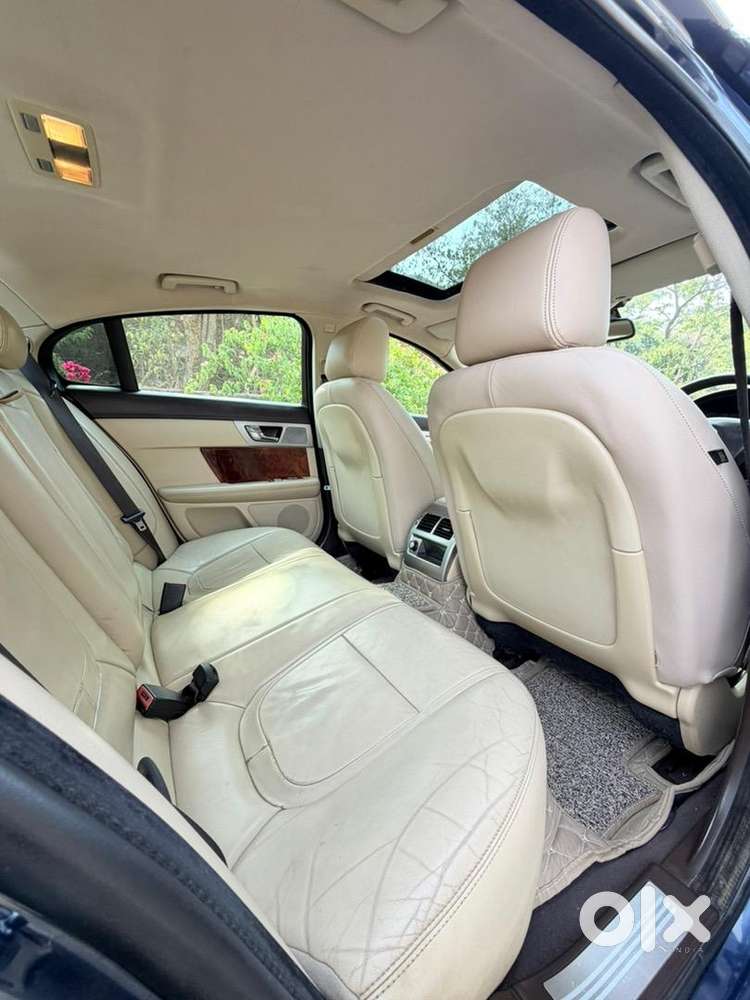 Jaguar Xf S 3.0 Litre 6 Cylinder 2012 Dec Diesel
