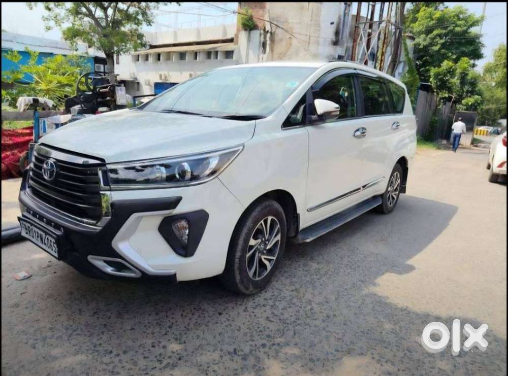 Toyota Innova Crysta 2.4 V, 2022, Diesel