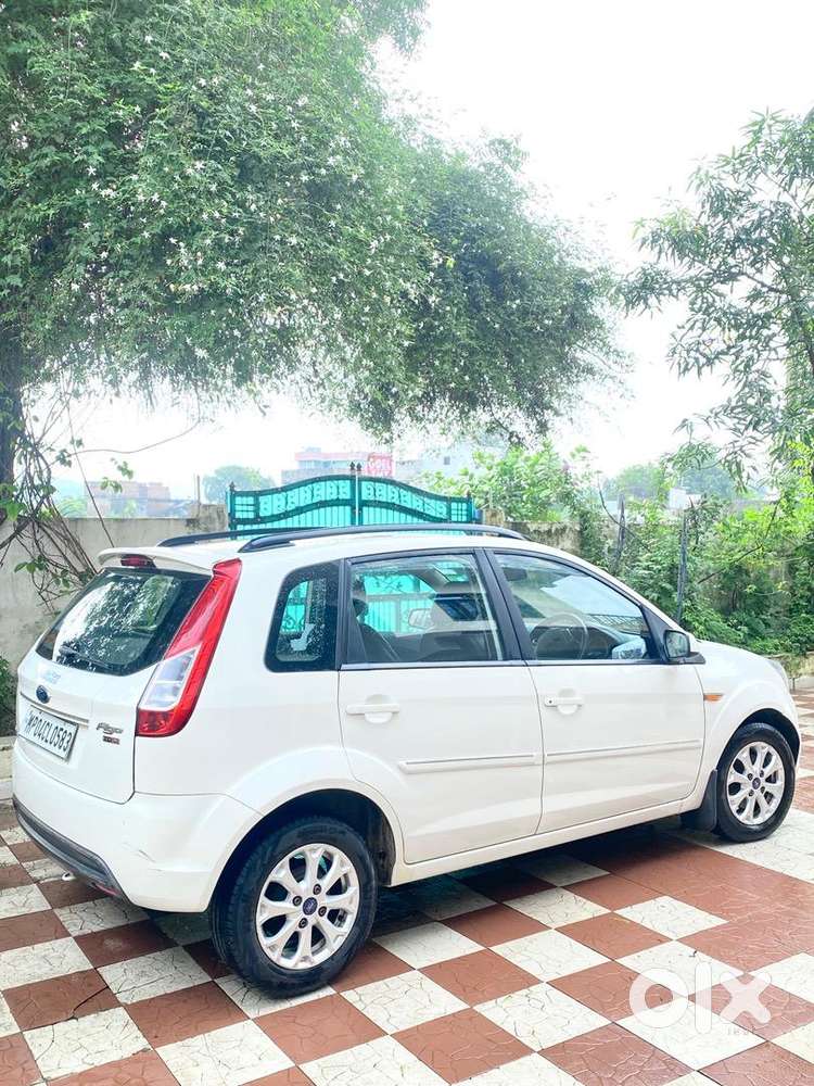 Ford Figo 2013 Diesel 100000 Km Driven