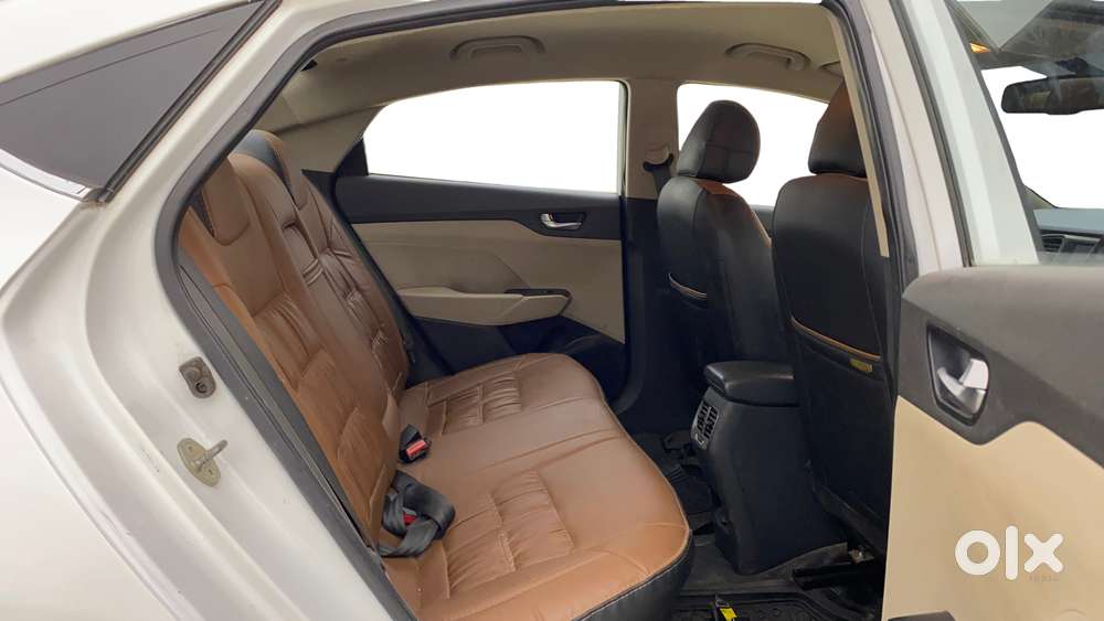 Hyundai Verna 1.6 Vtvt Sx, 2019, Petrol