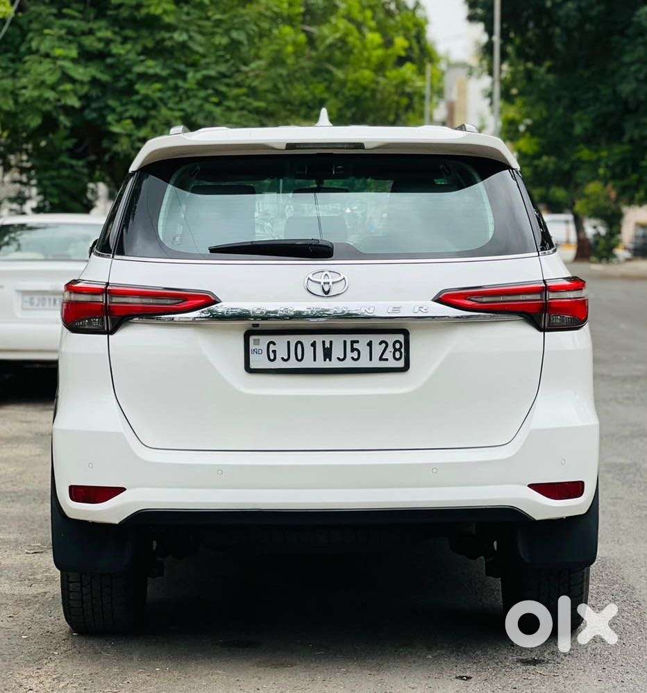 Toyota Fortuner 4x2 At 2.8 Diesel, 2022, Diesel