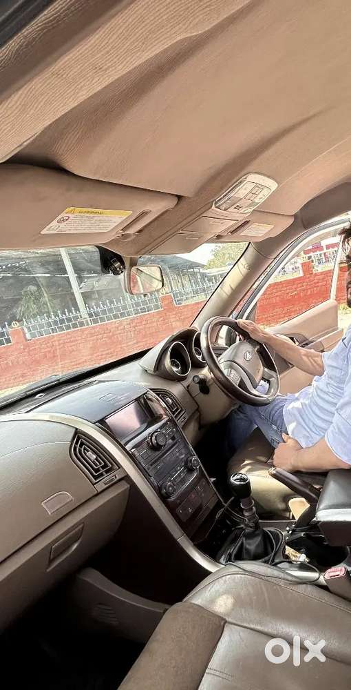 Mahindra Xuv500 2013 Diesel 95000 Km Driven