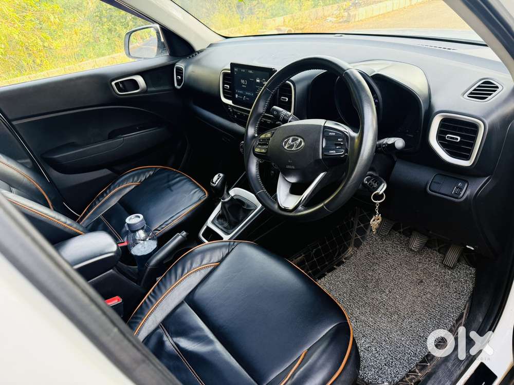 Hyundai Venue 1.5 Crdi Sx (o) Dual Tone, 2019, Diesel