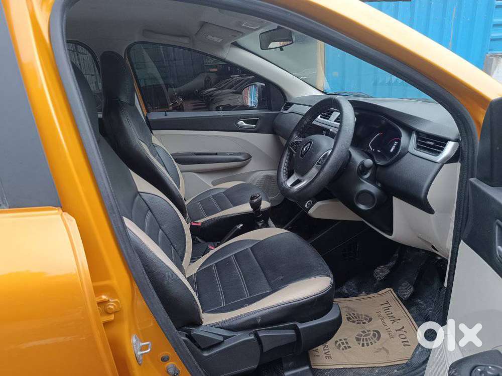 Renault Triber Rxz, 2024, Petrol