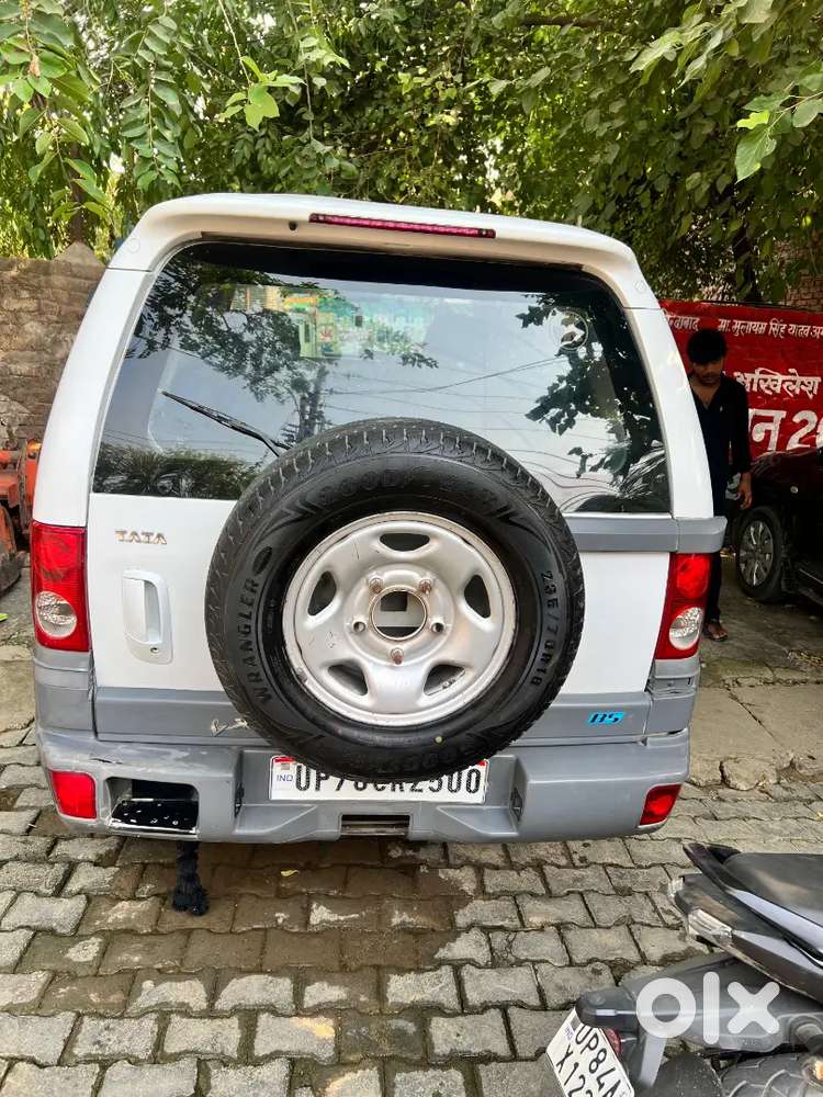 Tata Safari 2012 Diesel 100000 Km Driven