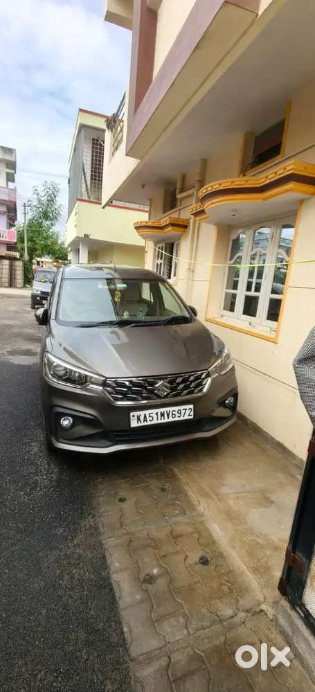 Maruti Suzuki Ertiga Zxi 2023 Plus