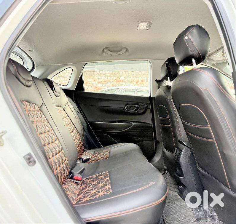Hyundai I20 Sportz 1.2 Ivt, 2022, Petrol