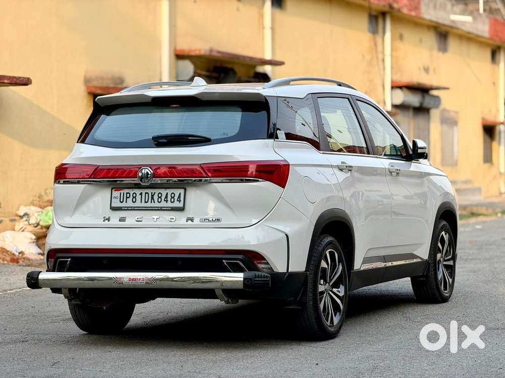 Mg Hector Plus 2024
