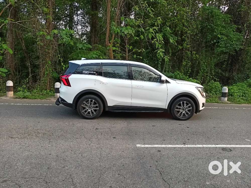 Mahindra Xuv700 2023 Diesel 37000 Km Driven
