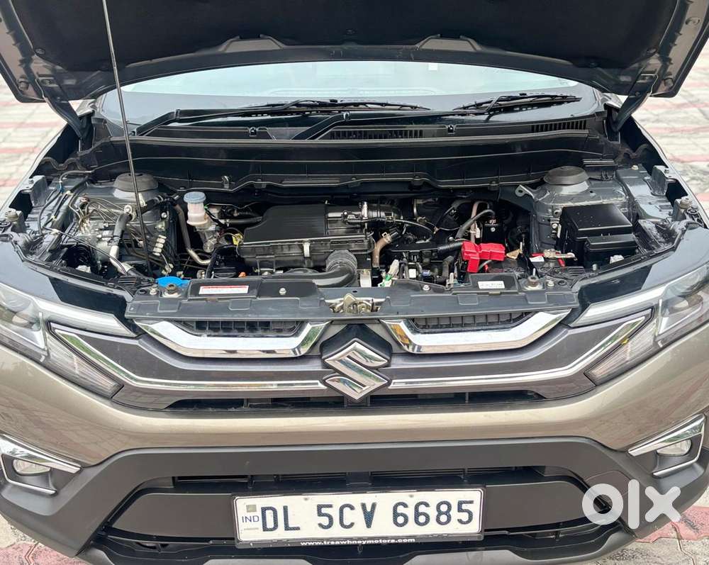 Maruti Suzuki Brezza 1.5 Lxi Smart Hybrid, 2023, Petrol