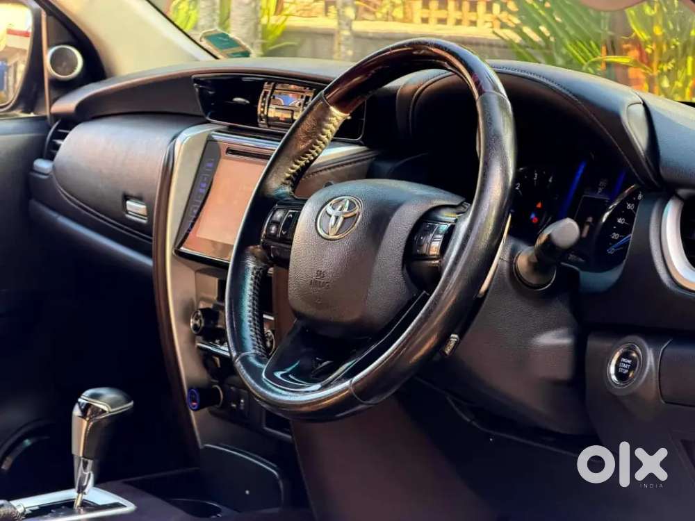 Toyota Fortuner Legender 2017 Diesel Automatic
