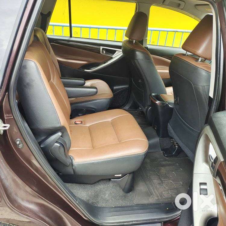 Toyota Innova Crysta 2.4 Gx Limited Edition At 7 Str, 2021, Diesel
