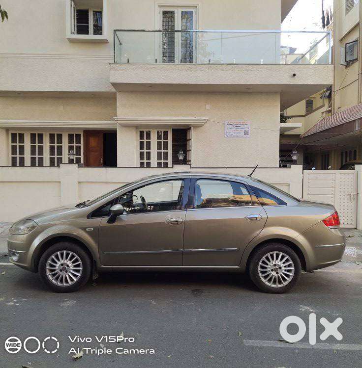 Fiat Linea Emotion 1.4 L T-jet Petrol, 2011, Petrol