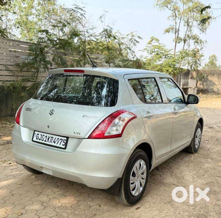 Maruti Suzuki Swift Lxi Optional-o, 2012, Petrol