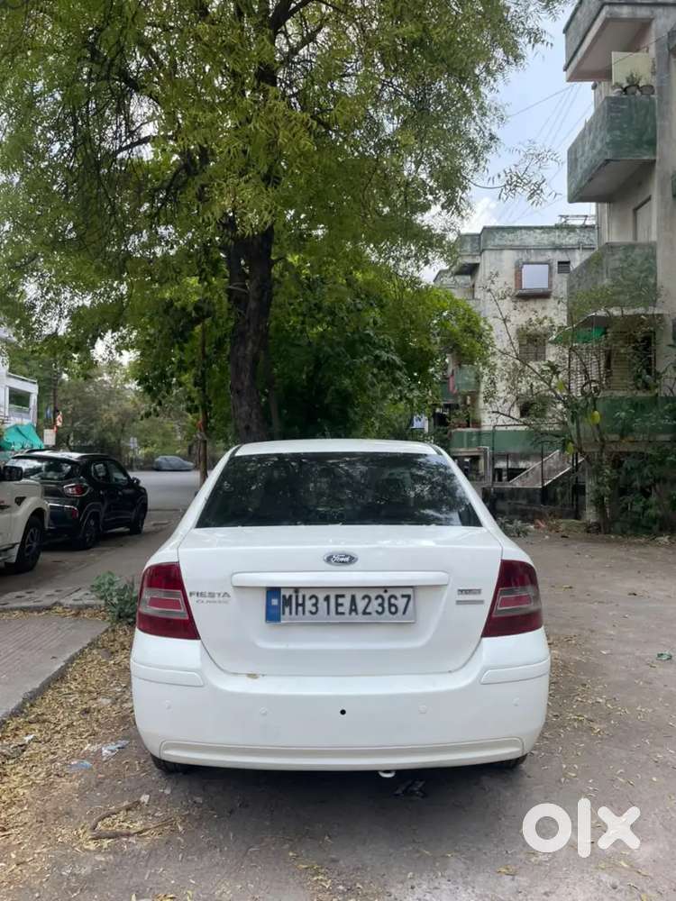 Ford Fiesta Classic 2012 Diesel 120000 Km Driven