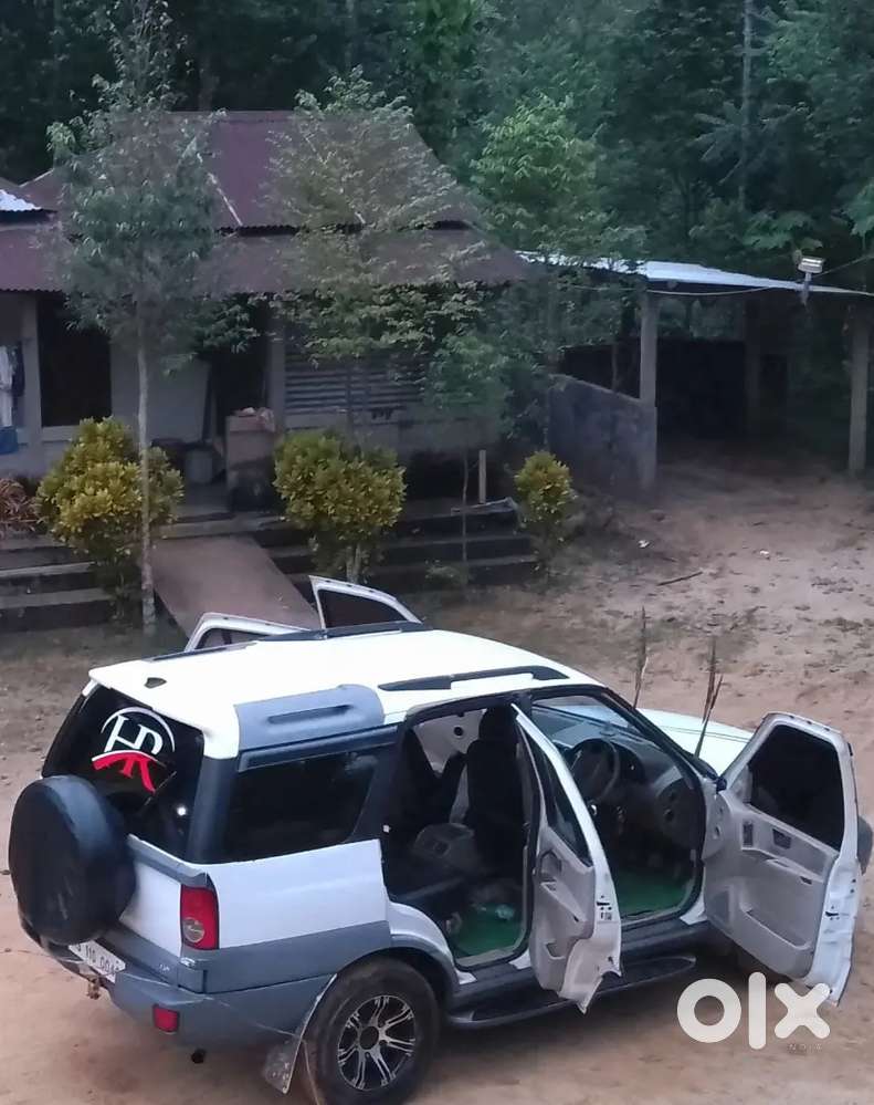 Tata Safari Lx 2012