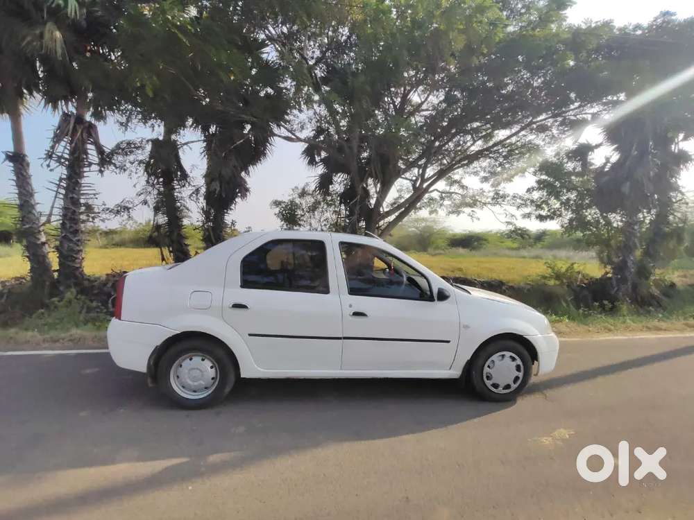 Mahindra Logan 2010 Diesel Good Condition