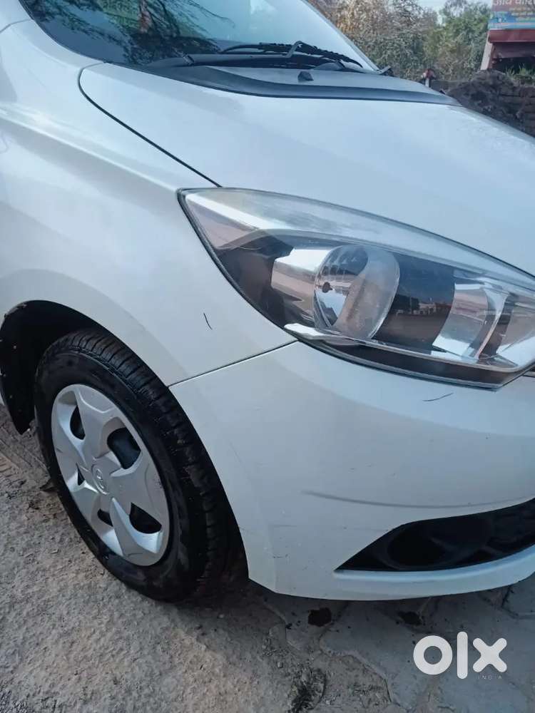 Tata Tiago Xt 2017