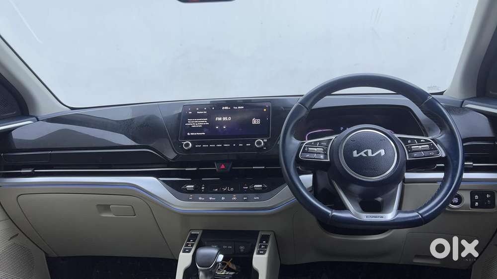 Kia Carens 1.5 Luxury Plus Turbo Dct 7 Str, 2023, Petrol
