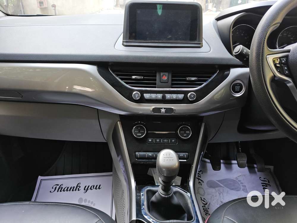 Tata Nexon 1.2 Revotron Xz, 2018, Petrol