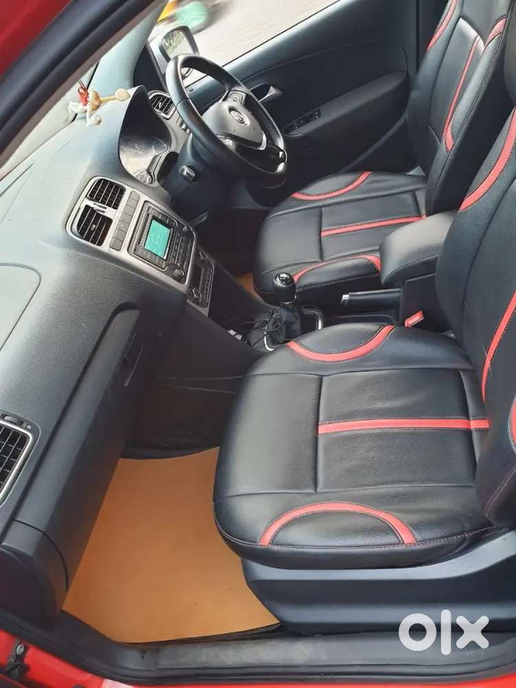 Volkswagen Crosspolo Highline 2014 Diesel Well Maintained