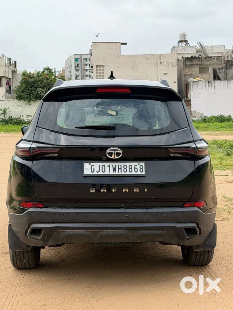 Tata Safari, 2022, Diesel