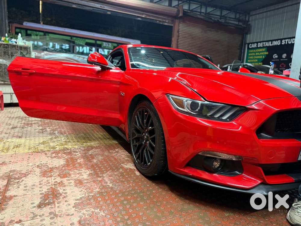 Ford Mustang V8, 2019, Petrol