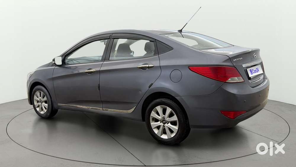 Hyundai Verna [ ] Fluidic 4s 1.6 Vtvt S, 2015, Petrol