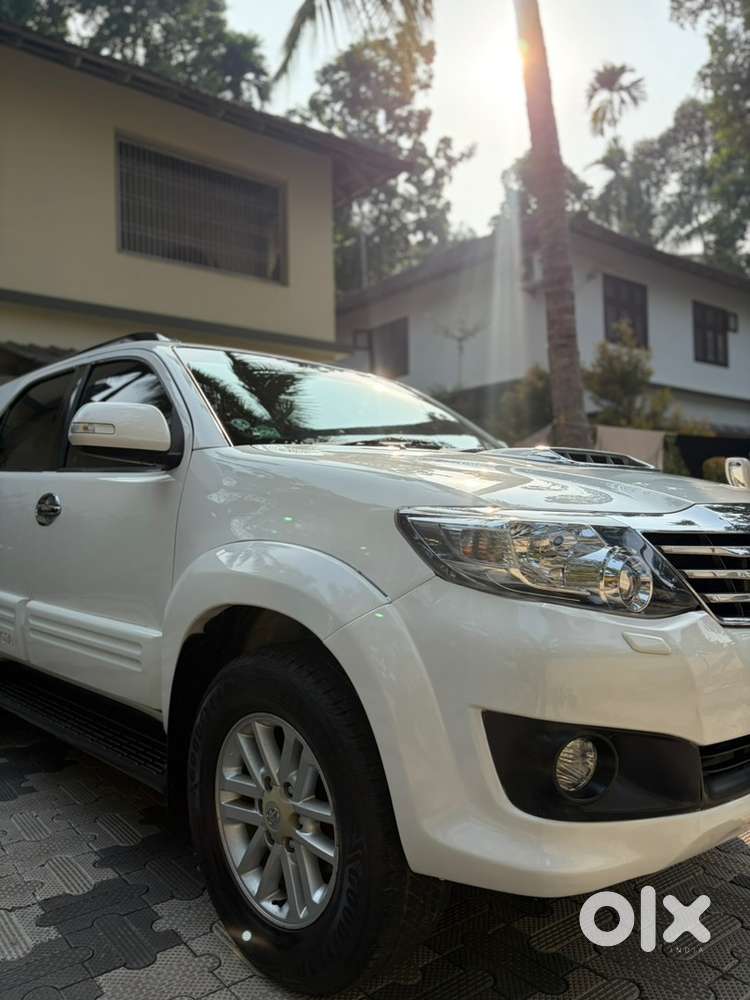 Toyota Fortuner Diesel 2014 At