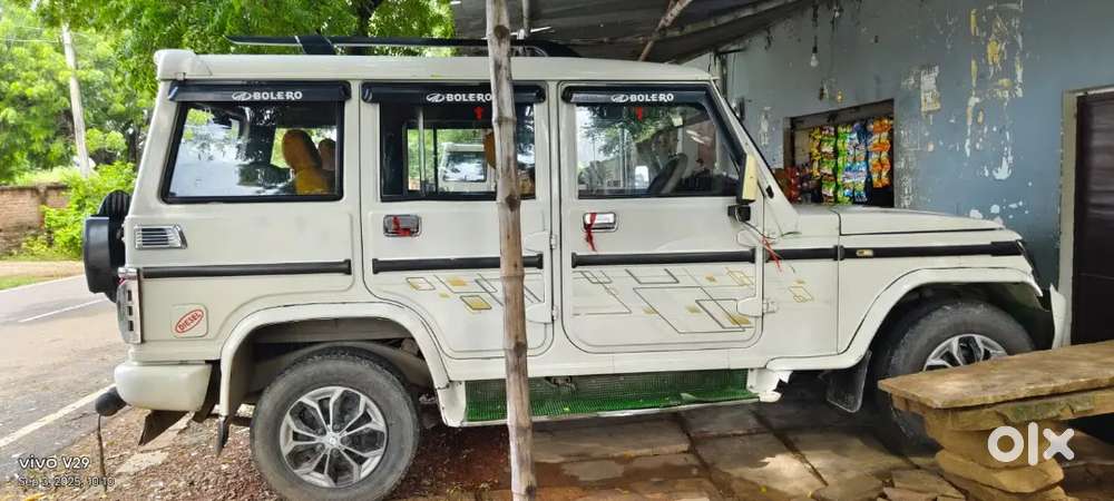 Mahindra Bolero 2013