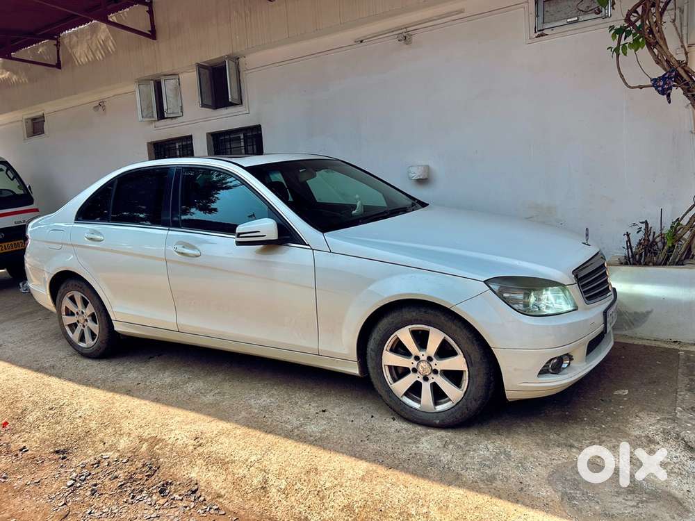 Urgent Sale: Mercedes-benz C200 Kompressor (2010)