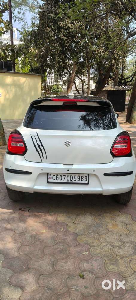 Maruti Suzuki Swift Vvt Vxi, 2021, Petrol