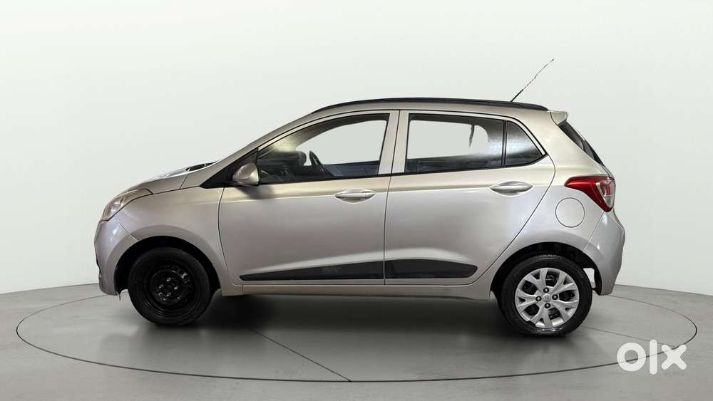 Hyundai Grand I10 Sportz 1.2 Kappa Vtvt, 2015, Petrol