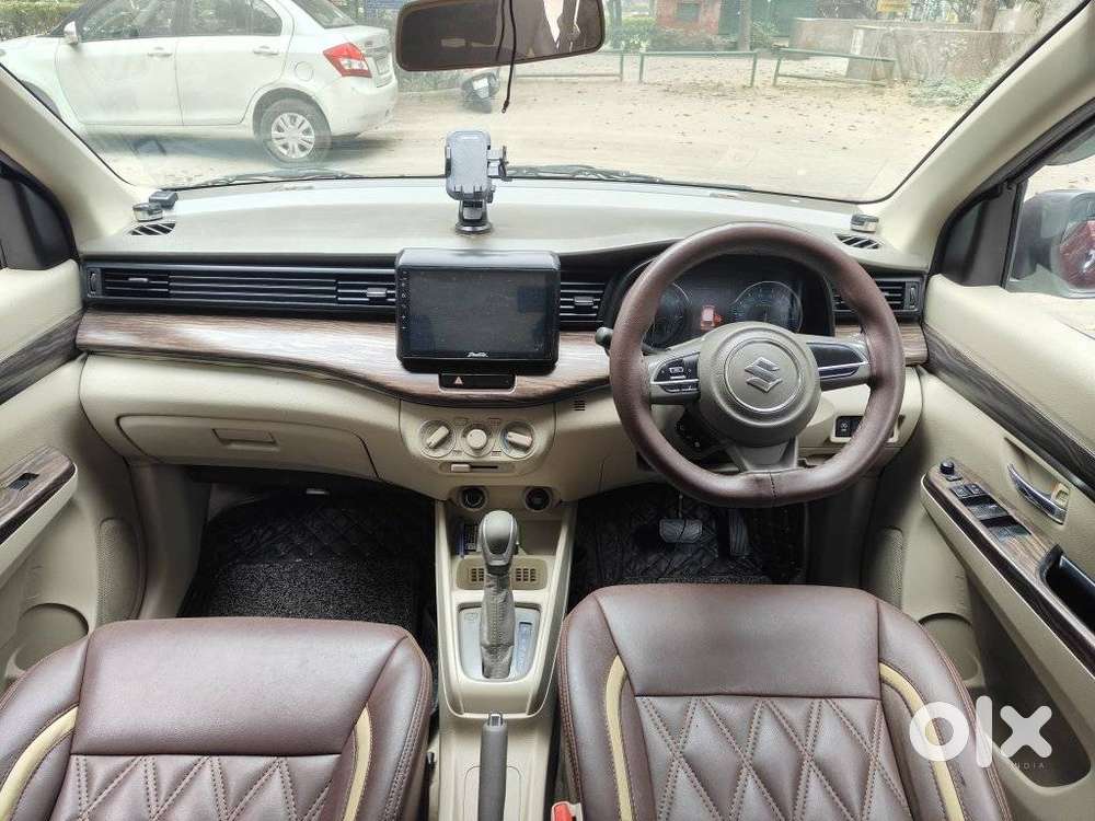 Maruti Suzuki Ertiga Vxi At Petrol, 2021, Petrol