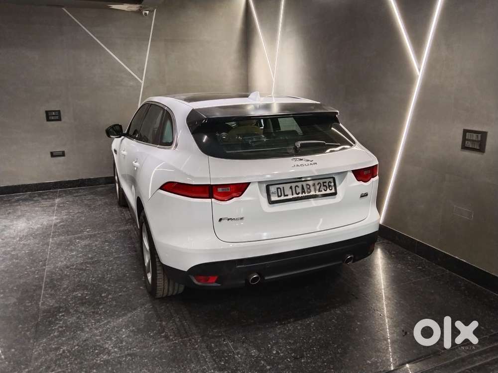 Jaguar F-pace Prestige 2.0 Petrol, 2019, Petrol